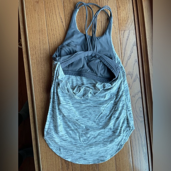 Lululemon tank with built in bra and swoop back - Picture 3 of 3
